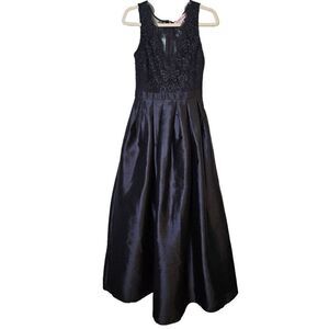 Prom Girl navy blue lace top sleeveless gown. Size S.
